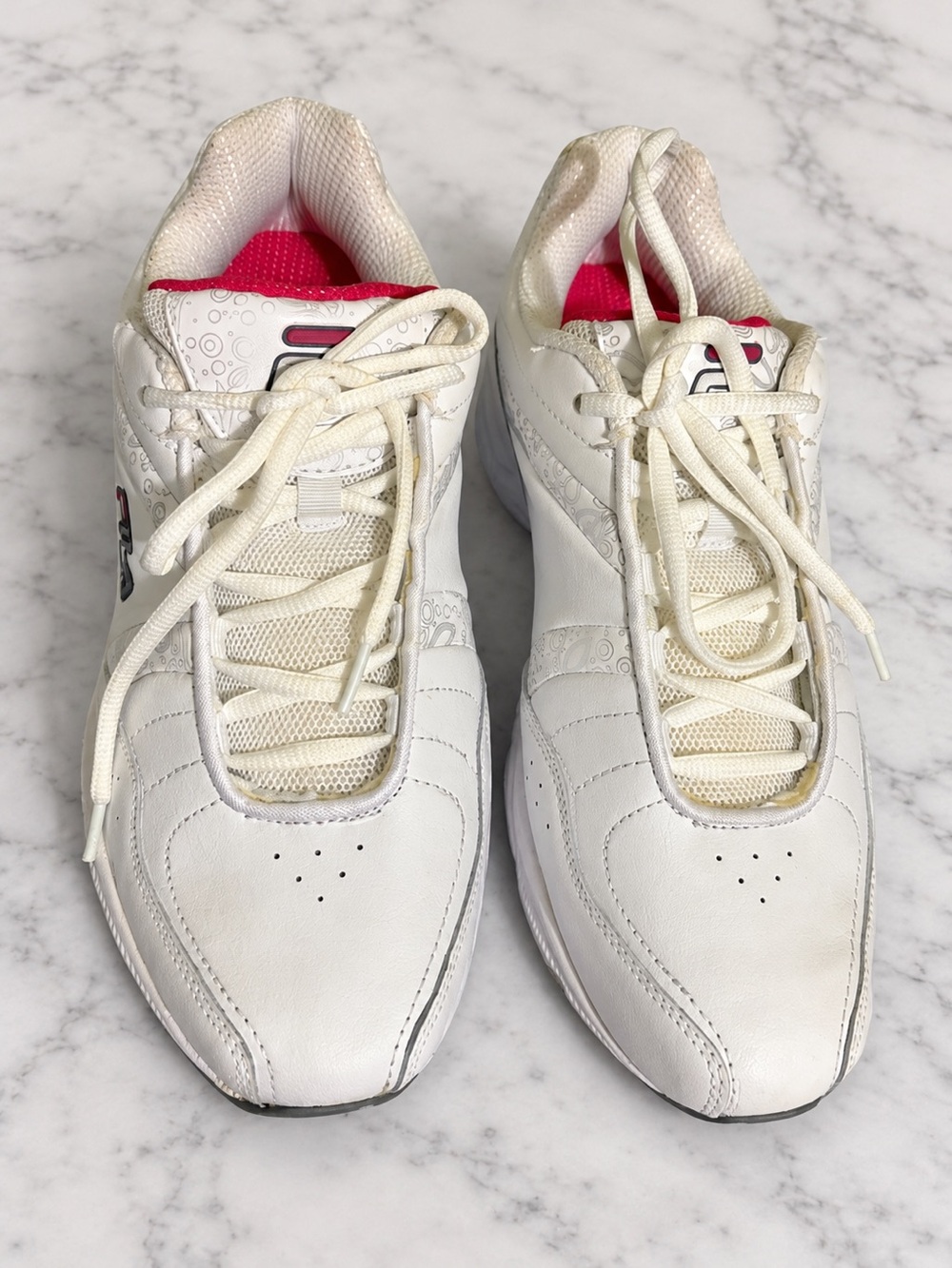 FILA Women’s White Pink Memory Foam Sneakers Size 9.5